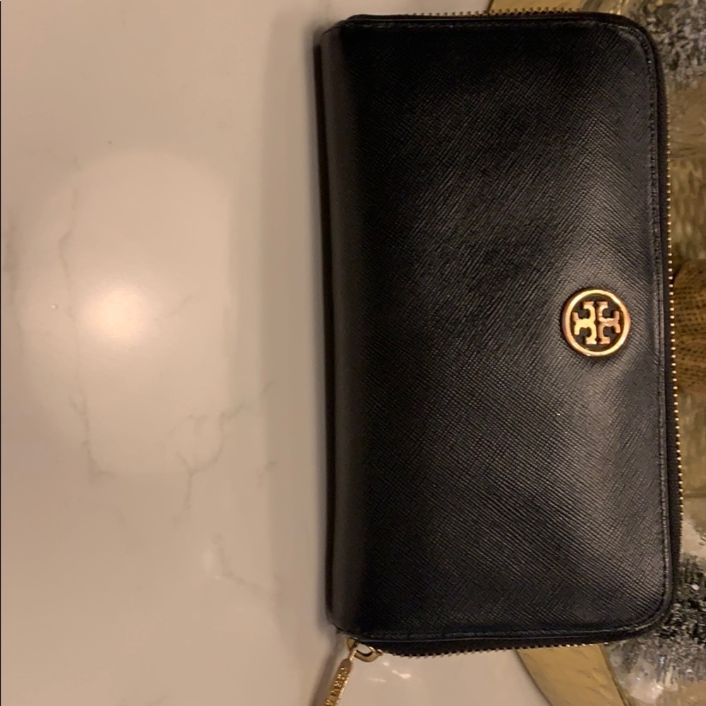 Tory Burch Wallet